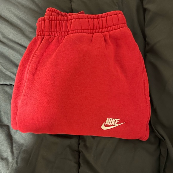 Red Nike Sweatpants - Picture 1 of 3
